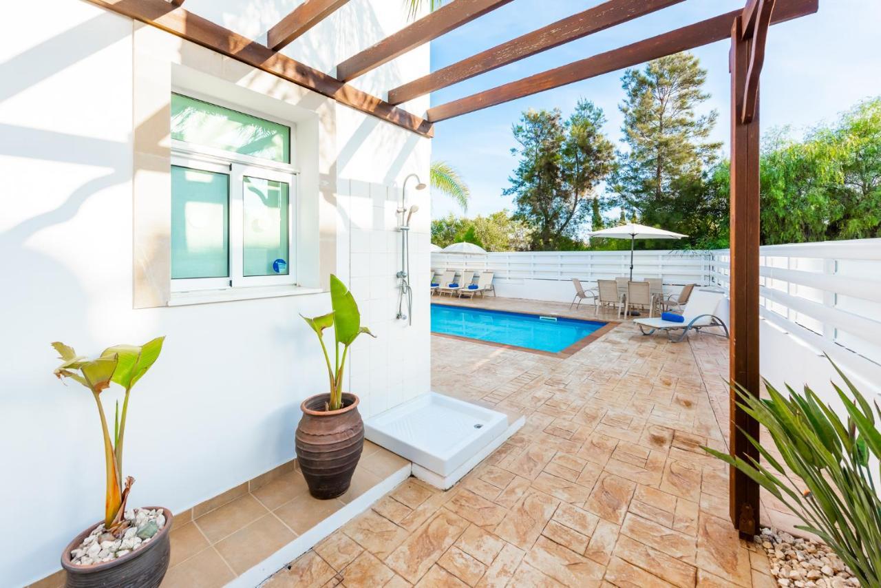 Villa Palm Breeze By Ezoria Villas Protaras Exterior photo