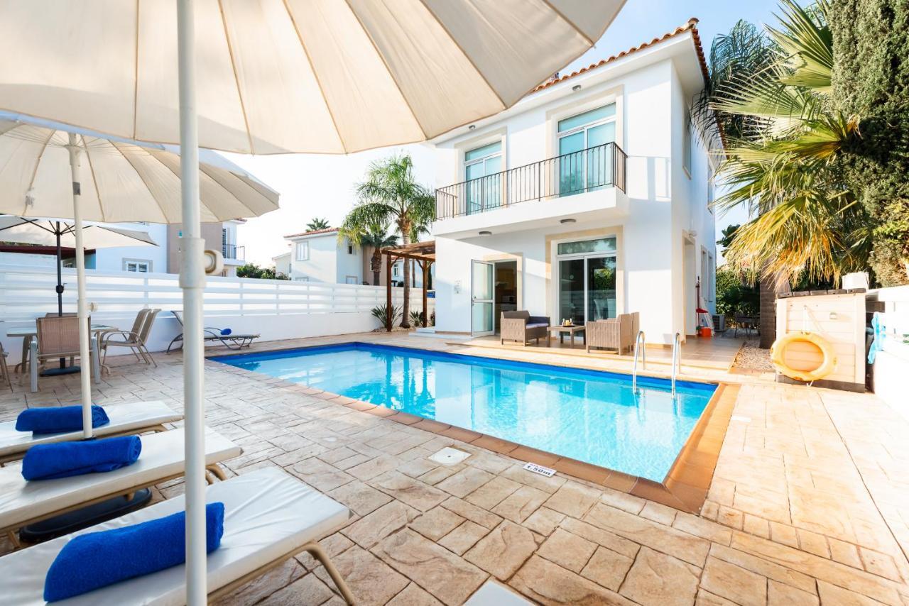 Villa Palm Breeze By Ezoria Villas Protaras Exterior photo