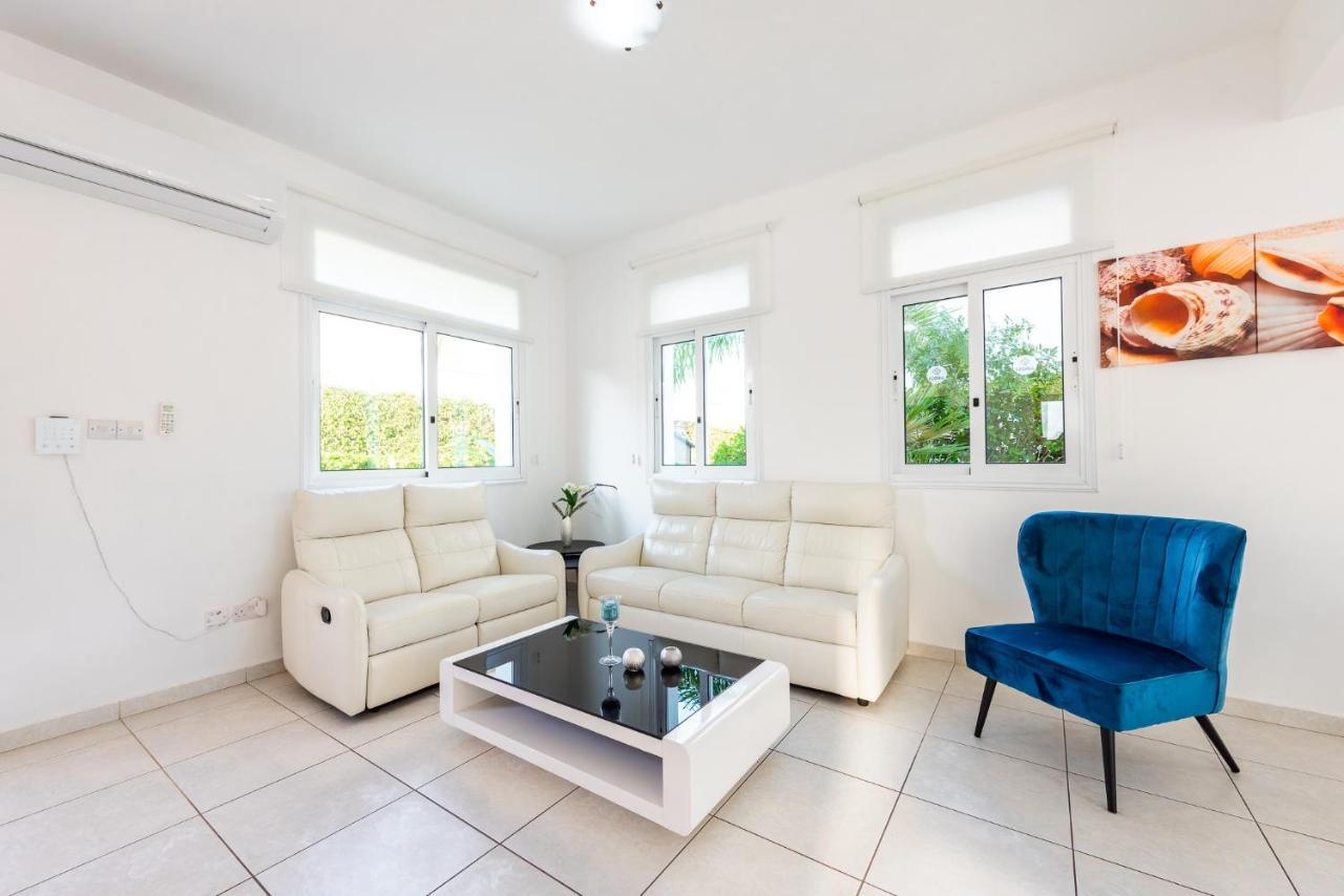 Villa Palm Breeze By Ezoria Villas Protaras Exterior photo
